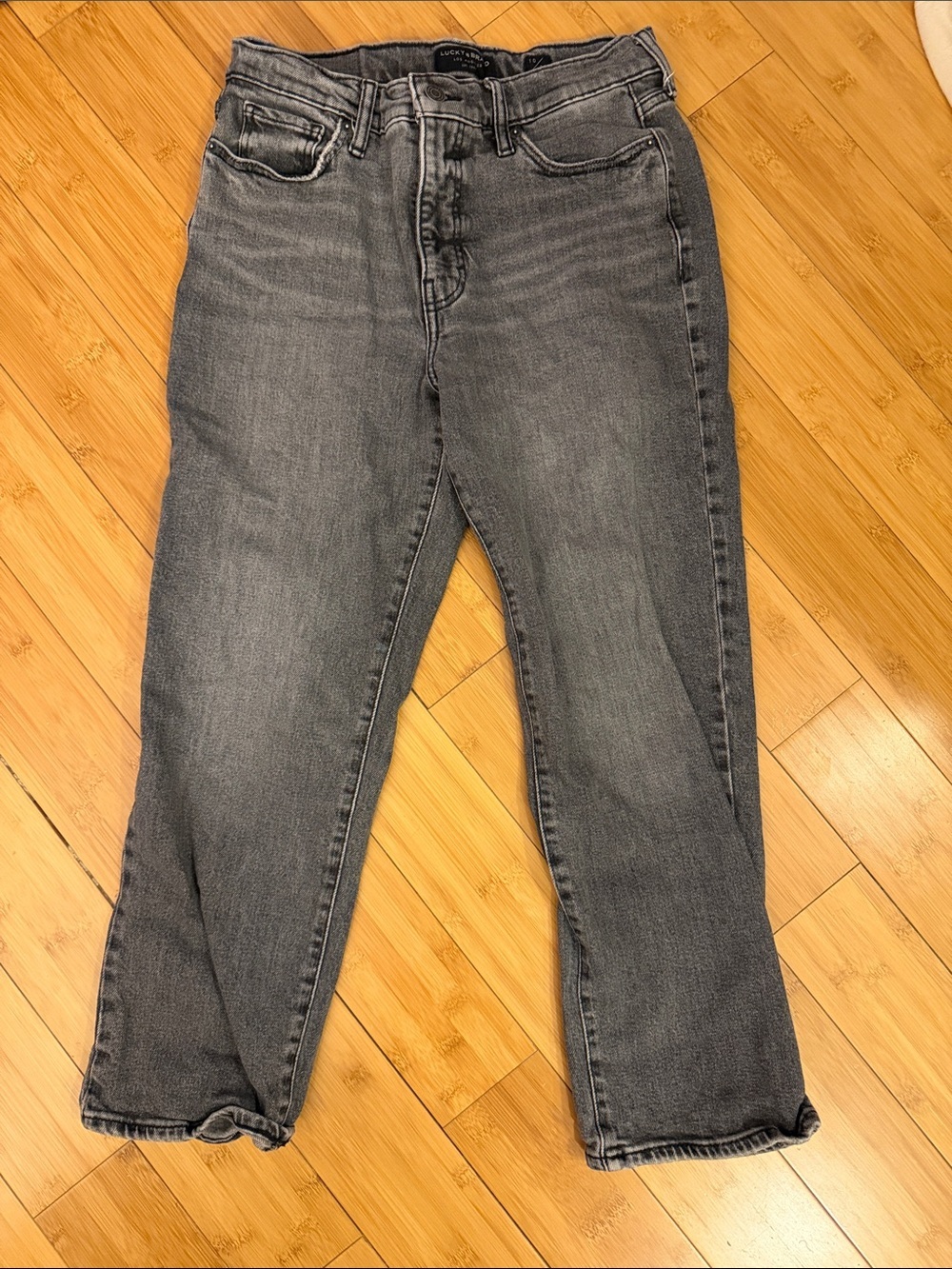 Lucky Brand Straight Leg Jeans in Washed Gray